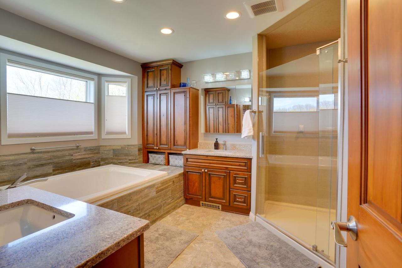 Expansive Shakopee Vacation Rental On 5 Acres! 外观 照片