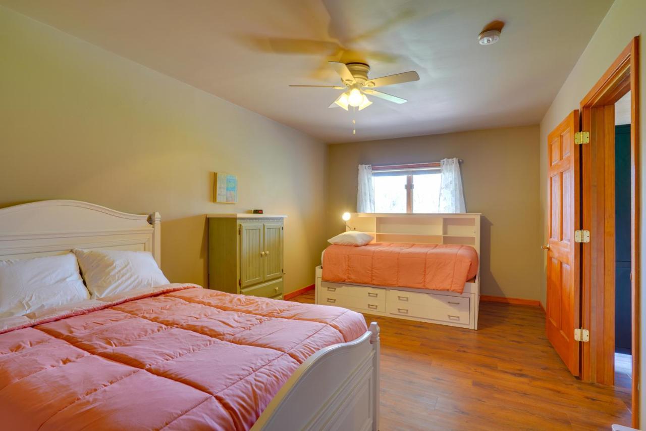 Expansive Shakopee Vacation Rental On 5 Acres! 外观 照片